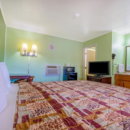 Oyo Travelier Motel Macon Eksteriør bilde